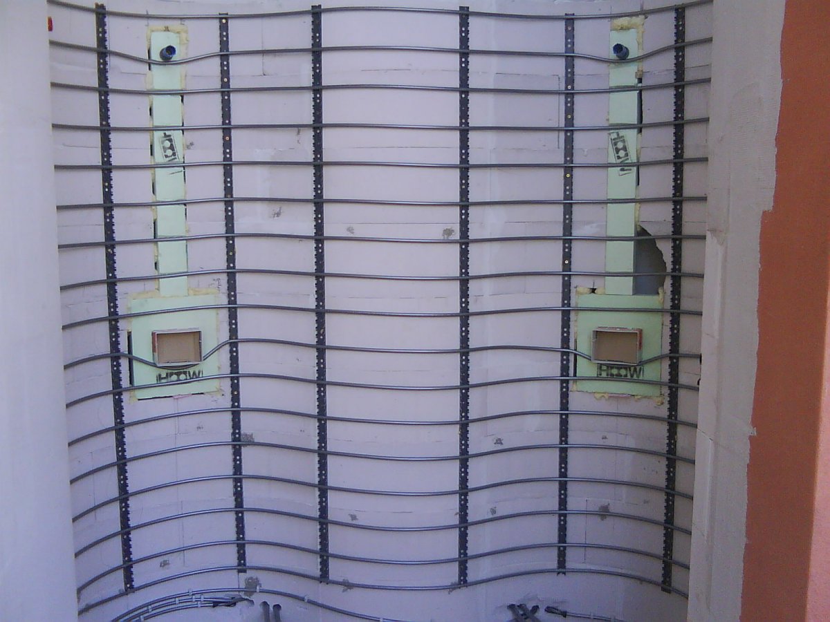 1863_img1_b.jpg (162 KB)